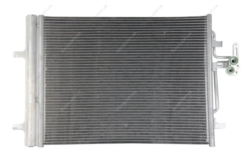 Радiатор кондицiонера nissens 940155