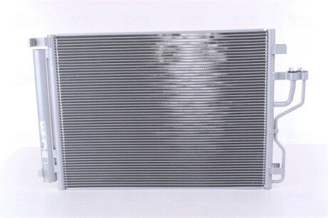 Радiатор кондицiонера nissens 940207