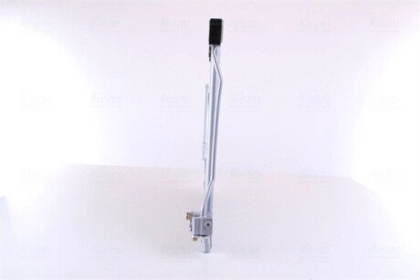 Радiатор кондицiонера nissens 940555
