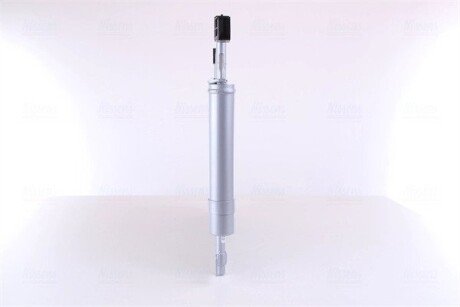 Радiатор кондицiонера nissens 940555