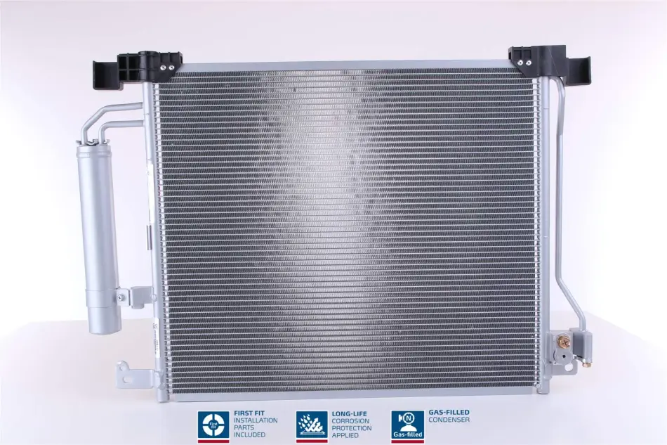 Радiатор кондицiонера nissens 940555