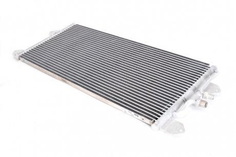 Радiатор кондицiонера nissens 94307