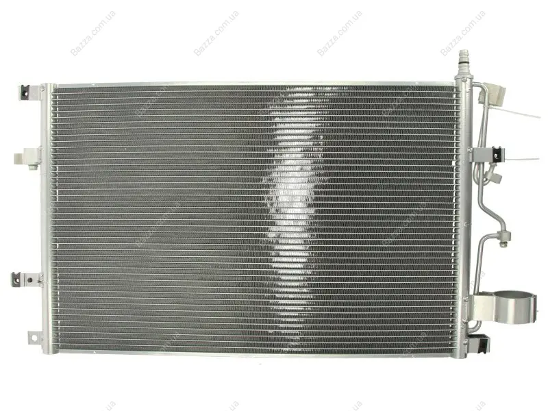 Радiатор кондицiонера nissens 94525