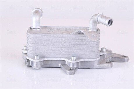 Радіатор масляний nissens 90748