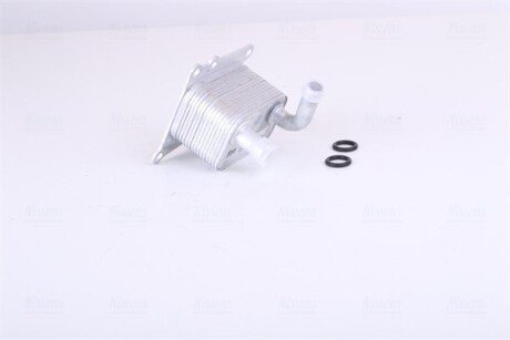 Радіатор масляний nissens 90776