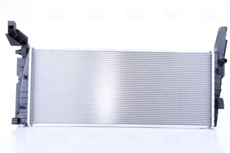 Радиатор охлаждения двигателя nissens 606246