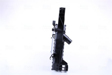 Радиатор охлаждения двигателя nissens 606246