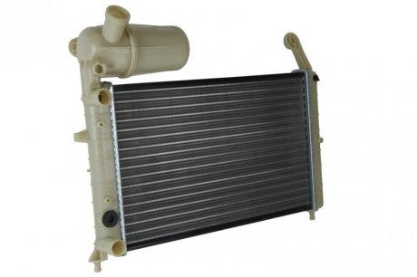 Радіатор охолодження двигуна nissens 61844