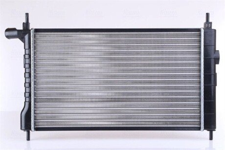 Радиатор интеркулера nissens 63050A