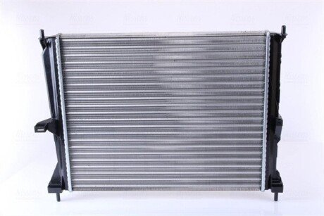 Радіатор охолодження двигуна nissens 637605