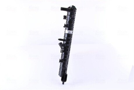 Радиатор охлаждения двигателя nissens 63884