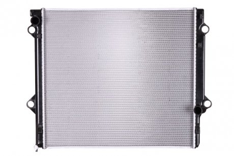 Радиатор охлаждения двигателя nissens 646803