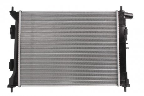 Радіатор охолодження двигуна nissens 675072