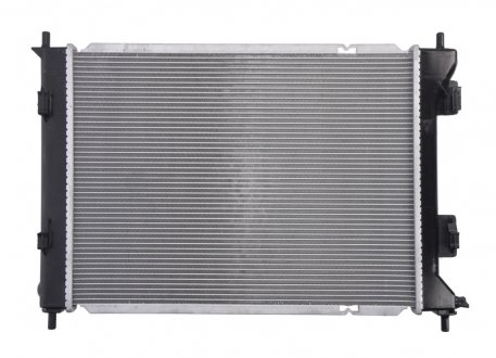 Радиатор охлаждения двигателя nissens 67603