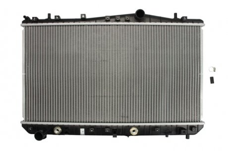 Радиатор охлаждения CHEVROLET Tacuma (пр-во) nissens 61665