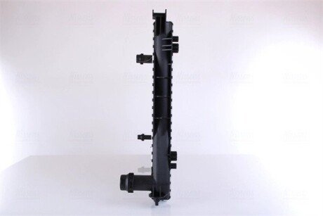 Радиатор охлаждения двигателя nissens 60234A