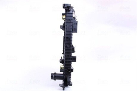 Радіатор охолодження двигуна nissens 60324