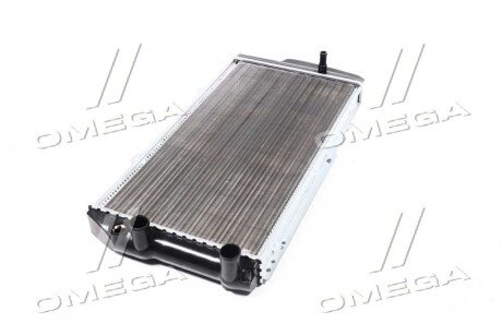 Радіатор охолодження двигуна nissens 604551