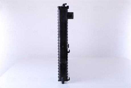 Радіатор охолодження двигуна nissens 60603A