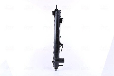 Радіатор охолодження двигуна nissens 606119