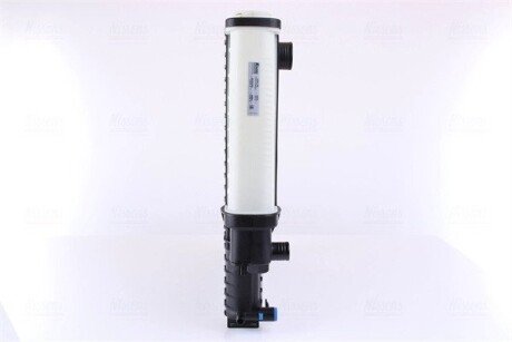 Радіатор охолодження двигуна nissens 60613A