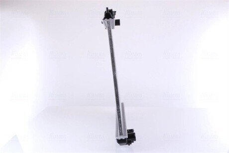 Радіатор охолодження двигуна nissens 606161