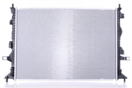 Радиатор охлаждения двигателя nissens 606404
