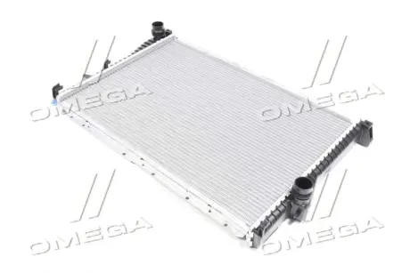 Радіатор охолодження двигуна Nissens 60648A