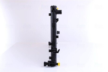 Радиатор охлаждения двигателя nissens 606524