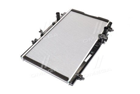 Радиатор охлаждения двигателя nissens 606668