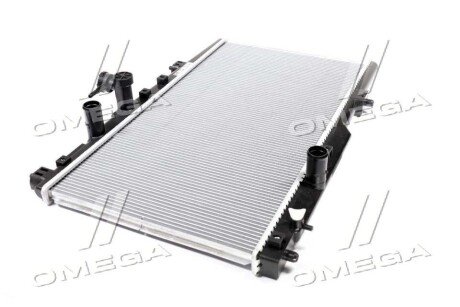 Радиатор охлаждения двигателя nissens 606688