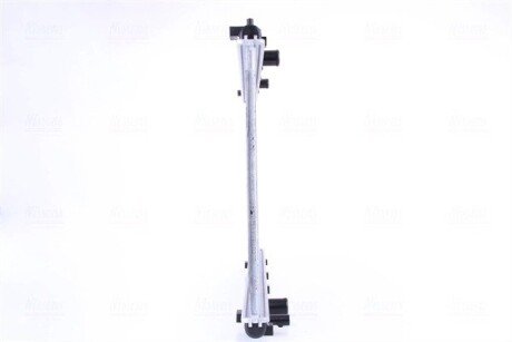 Радиатор охлаждения двигателя nissens 606699