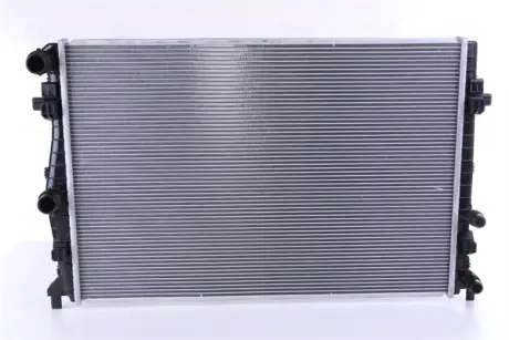 Радиатор охлаждения двигателя nissens 606723