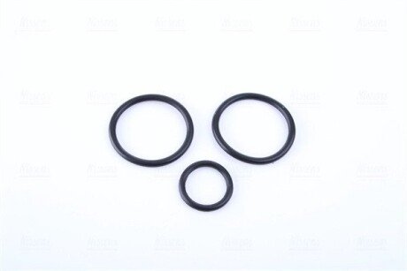 Радіатор охолодження двигуна nissens 606799