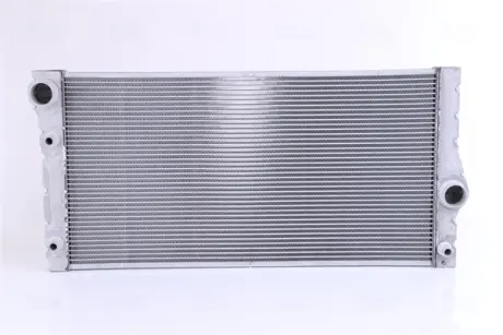 Радіатор охолодження двигуна Nissens 60775