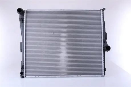 Радіатор охолодження двигуна Nissens 60803A