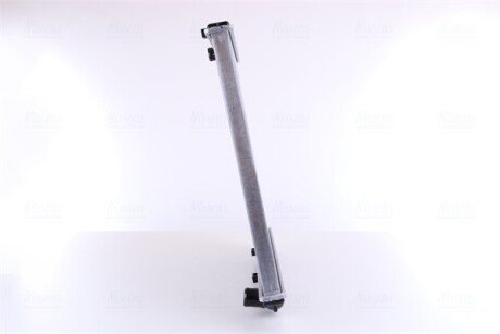 Радиатор охлаждения двигателя nissens 60852