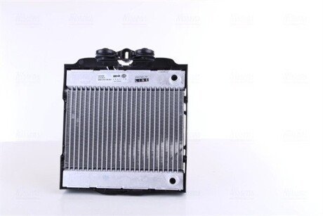 Радіатор охолодження двигуна nissens 60874