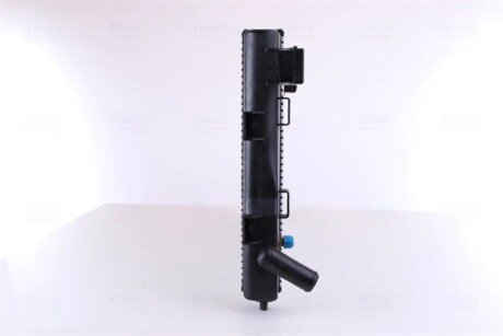 Радиатор охлаждения двигателя nissens 609771