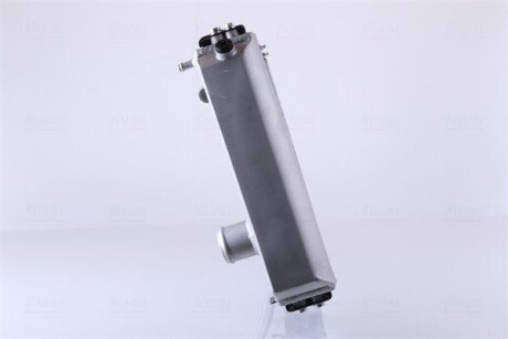 Радиатор охлаждения двигателя nissens 61008