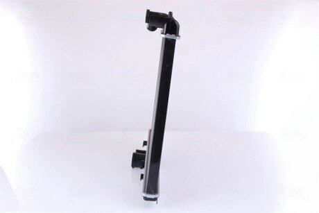 Радиатор охлаждения двигателя nissens 61295A