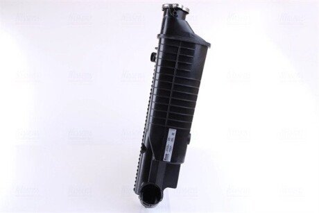 Радиатор охлаждения двигателя nissens 61313A