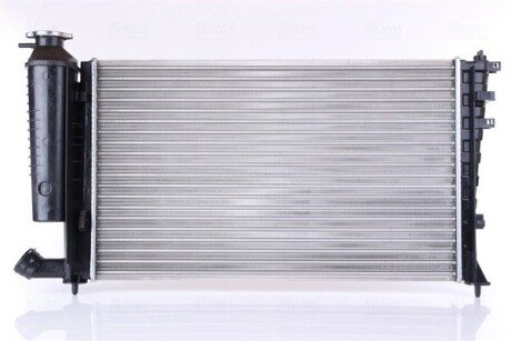 Радиатор охлаждения двигателя nissens 61313A