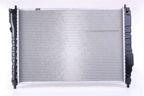 Радиатор охлаждения двигателя nissens 61628