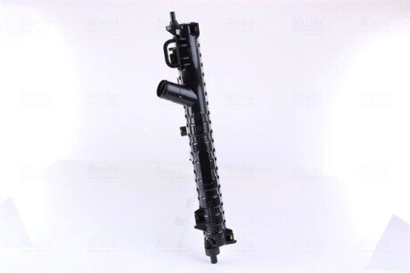 Радиатор охлаждения двигателя nissens 61628