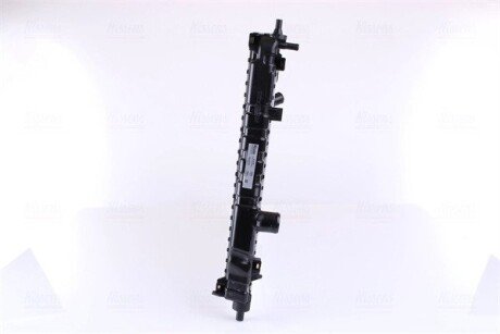 Радиатор охлаждения двигателя nissens 61628