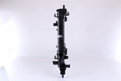 Радиатор охлаждения двигателя nissens 61678