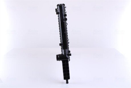 Радиатор охлаждения двигателя nissens 61769