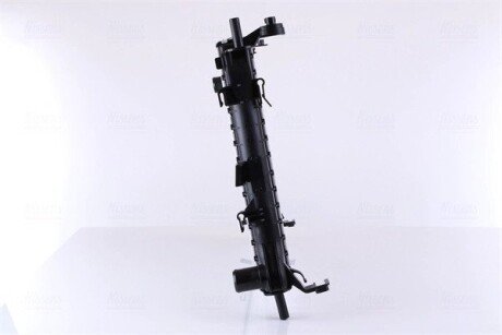 Радіатор охолодження двигуна nissens 62052