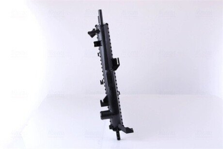 Радиатор охлаждения двигателя nissens 62056A